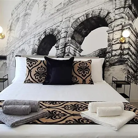 Welcome * Verona